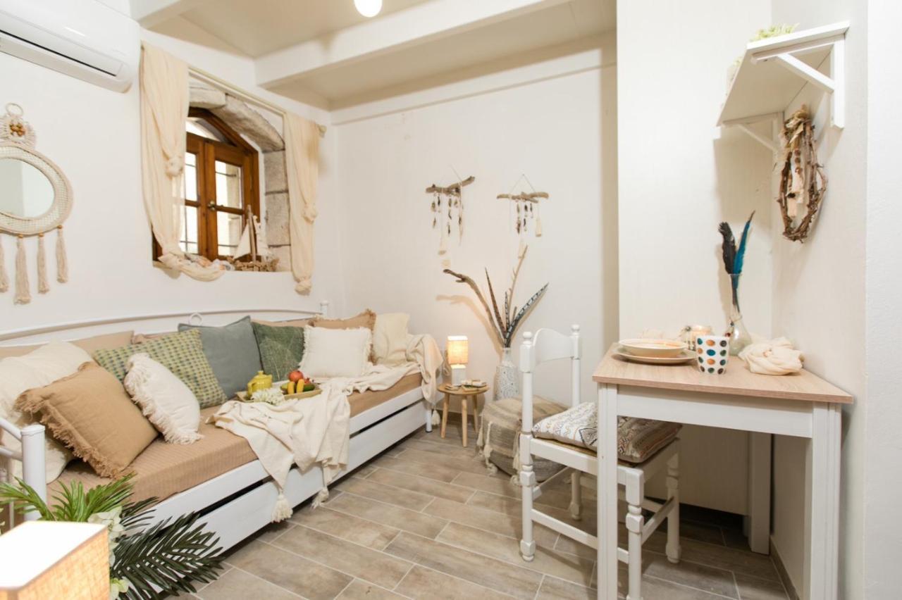Kamaraki Studios Old Town Rethymno 6 Bagian luar foto